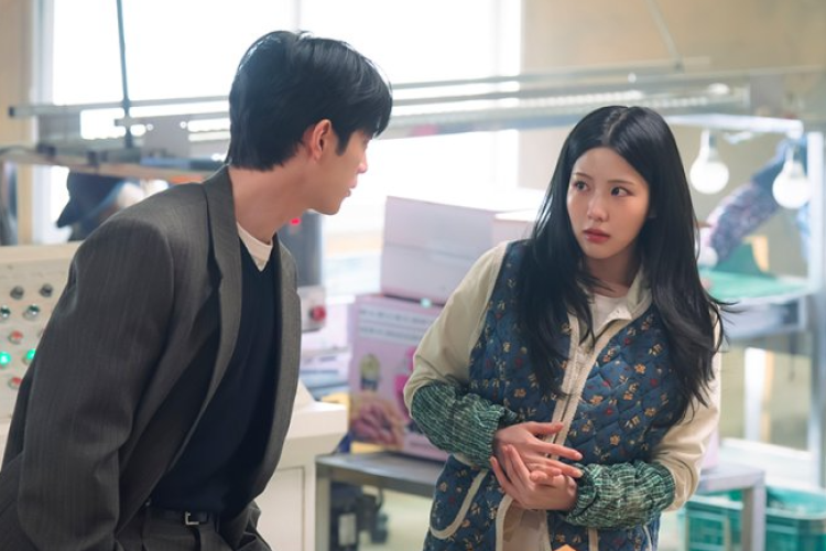 Seo Kang Jun y Ahn Eun Jin Hablan Sobre la Forma en que sus Personajes Abordan el Amor en su última Serie